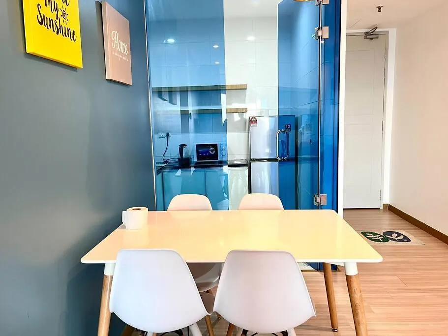 Urban Oasis: 2-Bed Haven In The Heart Of The City Malacca Apartamento