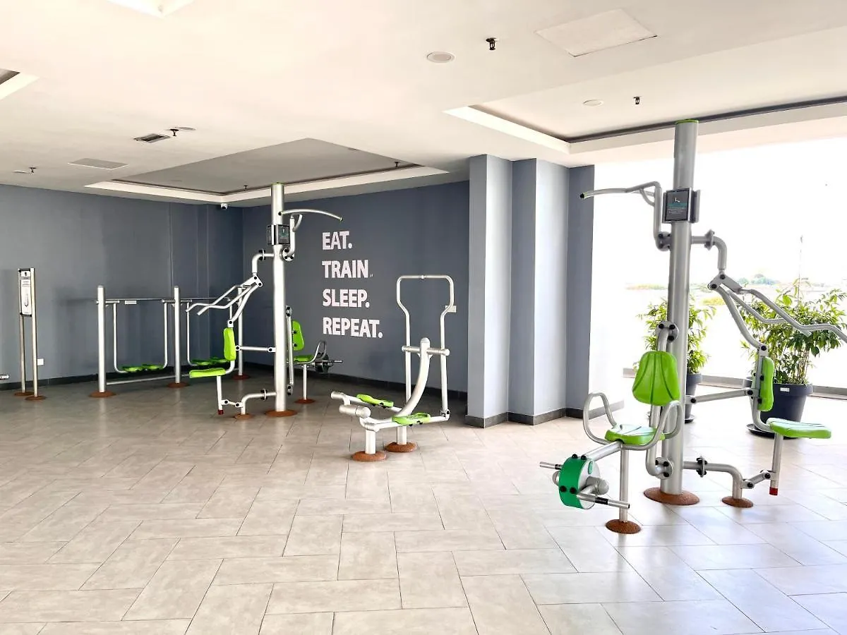 Apartamento Urban Oasis: 2-Bed Haven In The Heart Of The City Malacca
