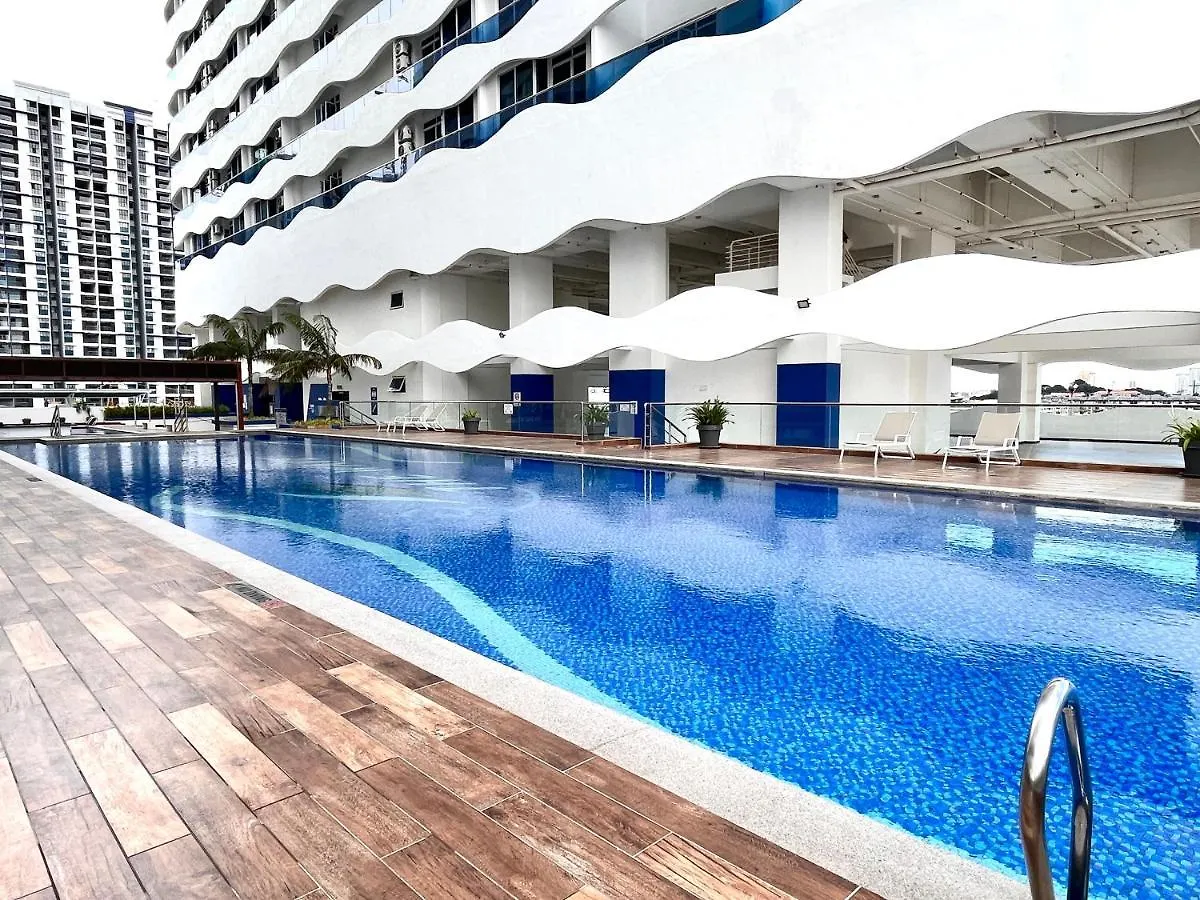 Urban Oasis: 2-Bed Haven In The Heart Of The City Malacca