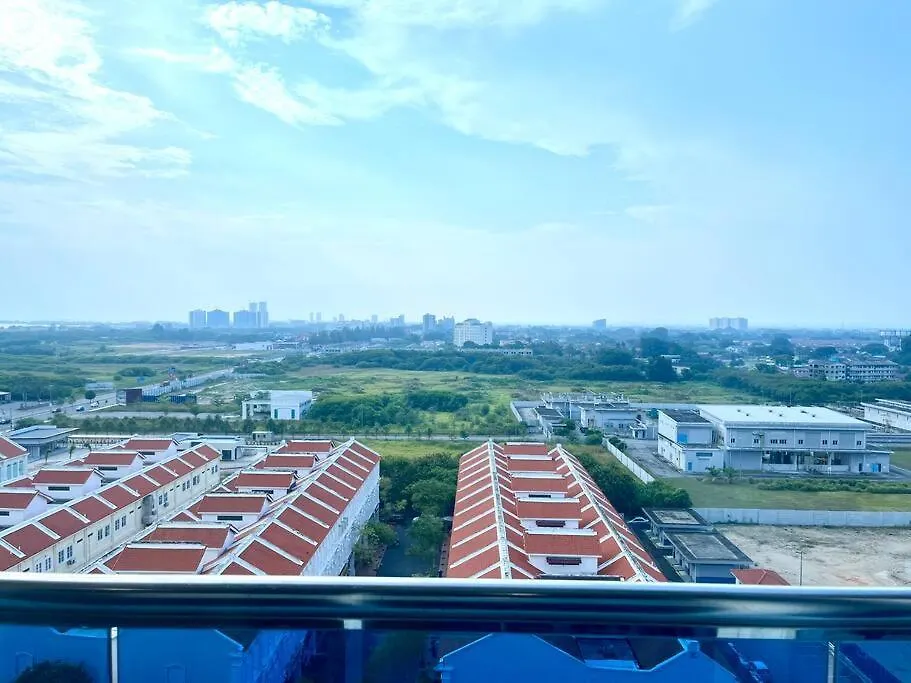 Urban Oasis: 2-Bed Haven In The Heart Of The City Malacca