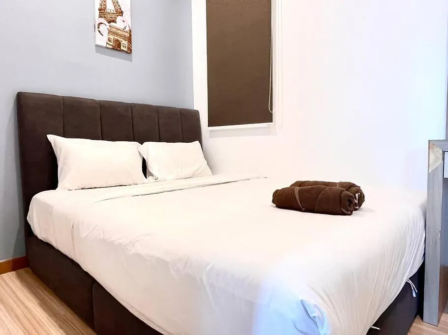 Urban Oasis: 2-Bed Haven In The Heart Of The City Malacca